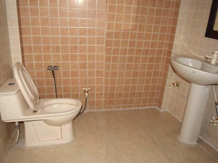 Hotel Crystal Palace Данаулти Екстериор снимка
