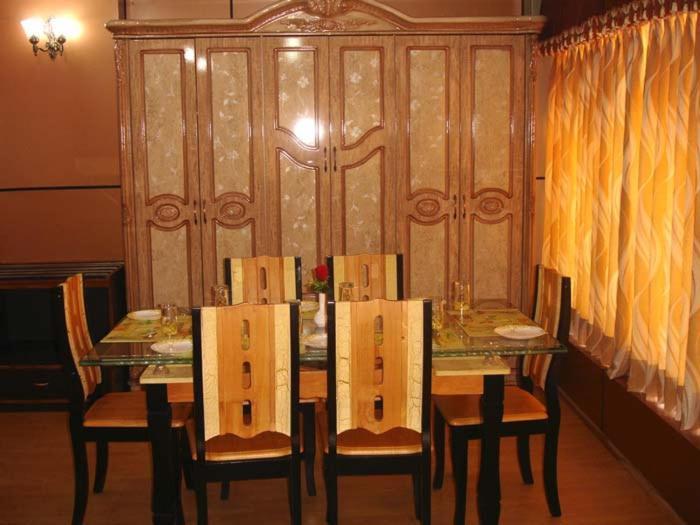 Hotel Crystal Palace Данаулти Екстериор снимка